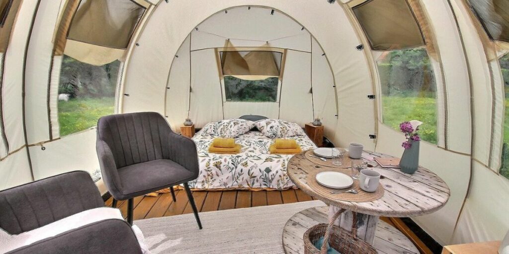 Chambre d'hôtes insolite : tente lodge